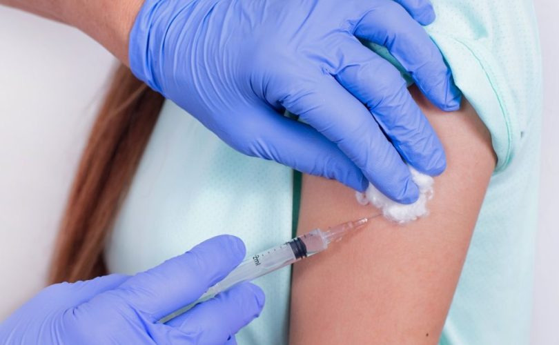 Нийслэлд томуугийн дархлаажуулалт 70.1 хувьд хүрлээ
